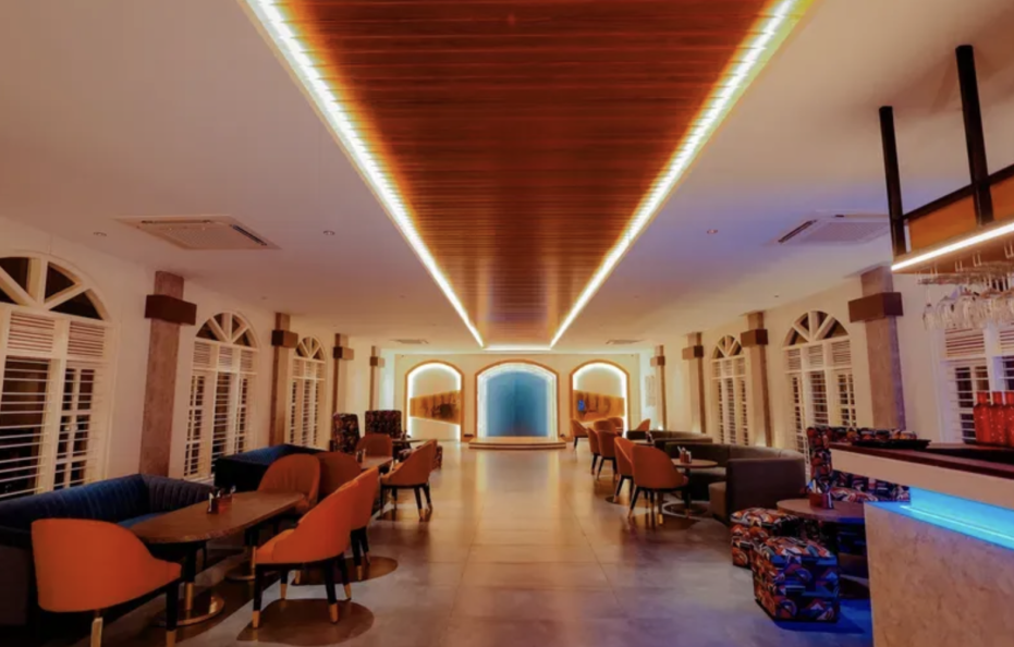 Moonlit Manor Resort